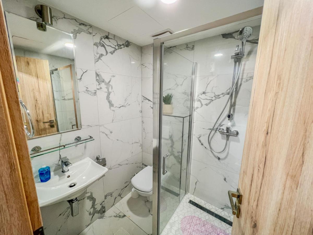 Villa Bauhaus Labi Garden Wellness Apartman Siófok Eksteriør bilde