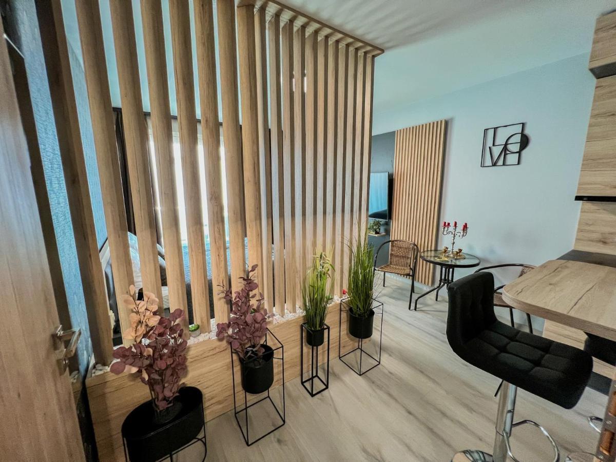 Villa Bauhaus Labi Garden Wellness Apartman Siófok Eksteriør bilde
