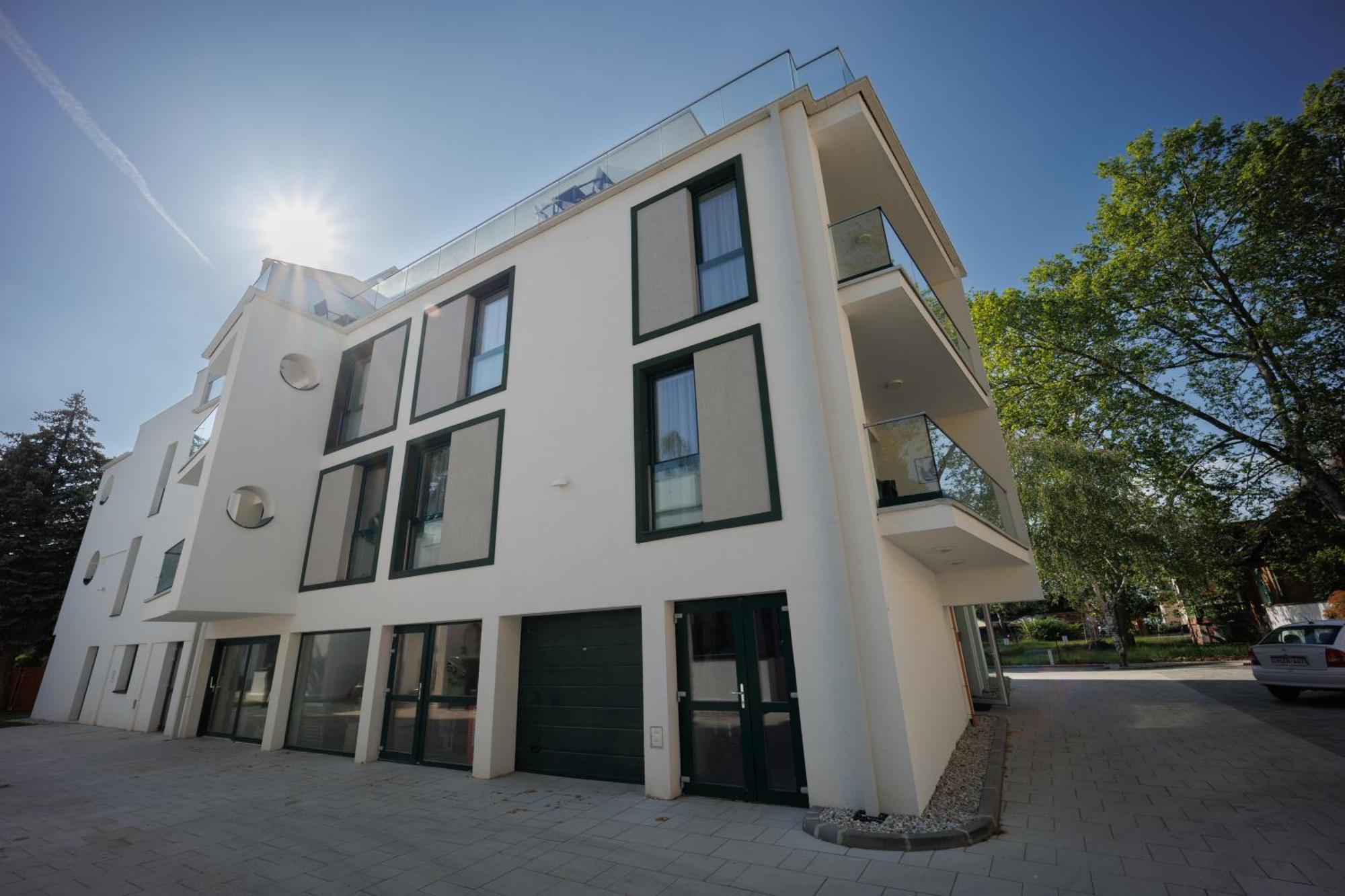 Villa Bauhaus Labi Garden Wellness Apartman Siófok Eksteriør bilde
