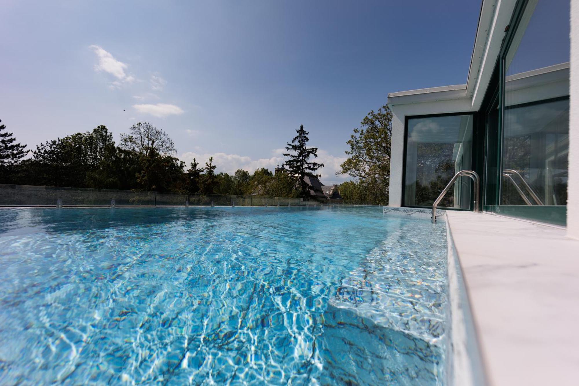 Villa Bauhaus Labi Garden Wellness Apartman Siófok Eksteriør bilde